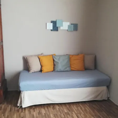 Apartment Ad