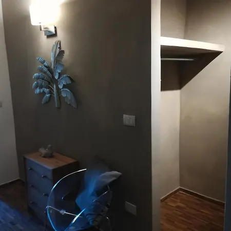 Apartment Ad *